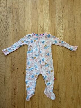 Magnetic Me 0-3 months pajamas footie painting cat pattern built in mittens soft